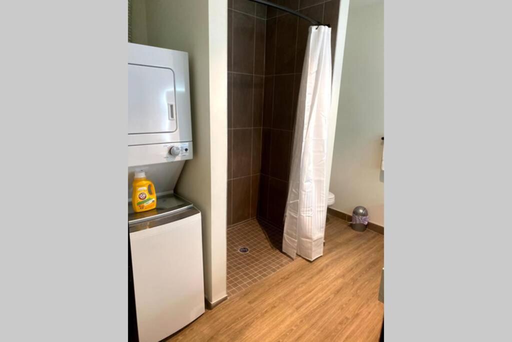 3E-*New* Apartment -5 Min From Downtown, Sleeps 4 피츠버그 외부 사진